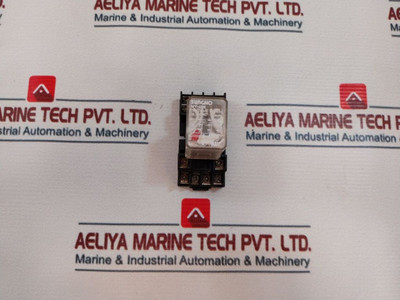 Sungho My-4Sn Relay With Base 3A 250Vac Used Sungho My-4Sn Relay With Base 3A 250Vac Used