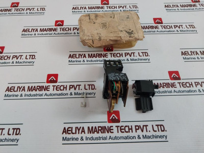 Merlin Gerin 42902 Relay 2A 415V