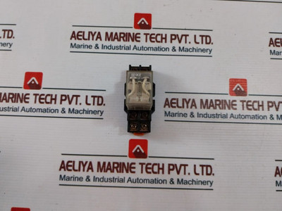 Soke Jqx-13F-ly2C Relay With Base 10A 250Vac 30Vdc