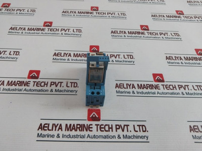 Finder 94.04 Relay Socket Coil 55.34 5A - 250V Used Finder 94.04 Relay Socket Coil 55.34 5A - 250V Used