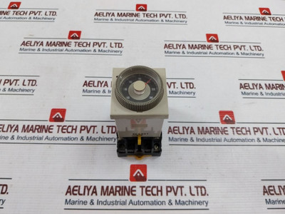 Omron H3Cr-a Multifunctional Timer With Base 0-30 Sec 24-48Vac Used