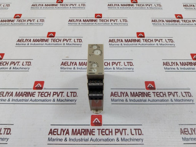 Omron H3Dk-m2 Timer Relay 24-240V Ac/Dc 50/60Hz