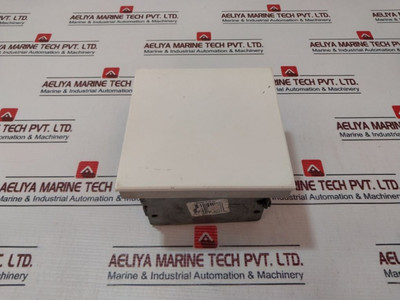 Lutron Ngrx-elvi-au Power Booster Grxpb6-8 220-240 V~ 50/60Hz Lutron Ngrx-elvi-au Power Booster Grxpb6-8 220-240 V~ 50/60Hz