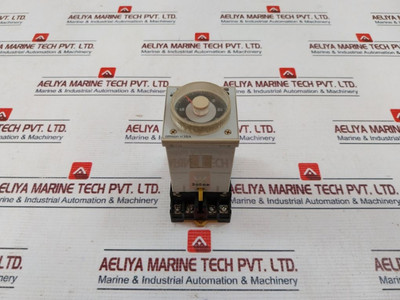 Timer Omron H3Ba-n 0-3 Sec 24Vdc A 5A 250Vac P2Cf-11 10A 250Vac China Korea 160 Gm Used Timer Omron H3Ba-n 0-3 Sec 24Vdc A 5A 250Vac P2Cf-11 10A 250Vac China Korea 160 Gm Used