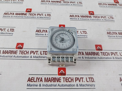 Legrand 649 930 Maxirex 5T Analogue Time Switch Used Legrand 649 930 Maxirex 5T Analogue Time Switch Used
