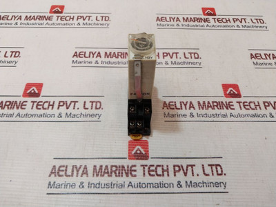 Omron H3Y-2 Timer Relay With Base 5A 24Vdc