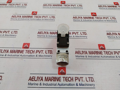 Danfoss Mbc 8100 Temperature Control Switch Ac 15 0.5A 250V Ip65