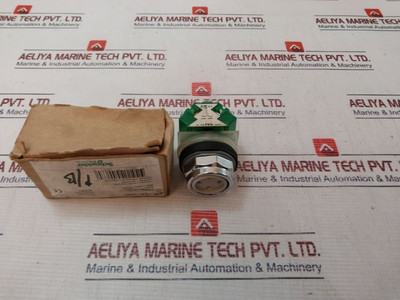 Telemecanique/Square D 9001Kr1Uh5 Flush Pushbutton Operator Switch Used Telemecanique/Square D 9001Kr1Uh5 Flush Pushbutton Operator Switch Used