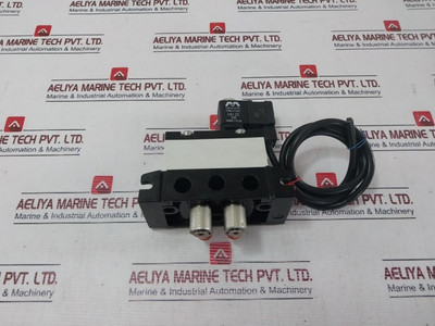 Rexroth R401001276 Pneumatic Directional Valve 580272000 Used Rexroth R401001276 Pneumatic Directional Valve 580272000 Used
