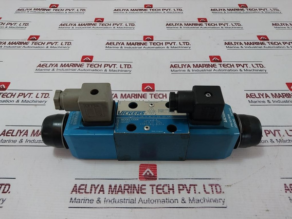 Vickers Dg4V 3 2N H M U1 D6 60 En38 Directional Control Valve 350 Bar (5075 Psi)