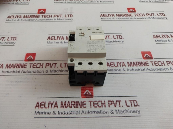 Siemens 3Vu1340-1Mf00 Circuit Breaker Class 10A Cat A 50/60Hz - Used