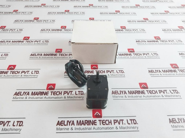 Lin Engineering 4118S-54-01Ro Stepper Motor - Used