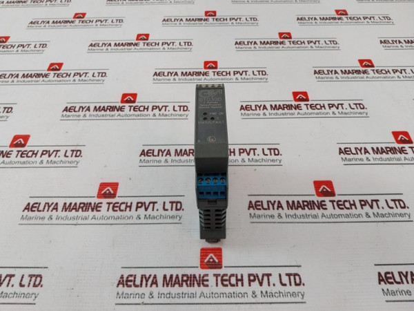 G.M. International D1030D 2 Channels Switch/Proximity Detector Repeater - Used