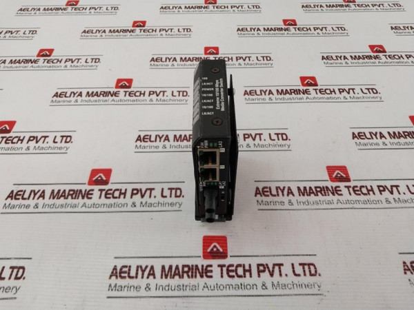 Black Box 724-746-5500 Media Converter Switch Lbh100A-pd-st-24 - Used