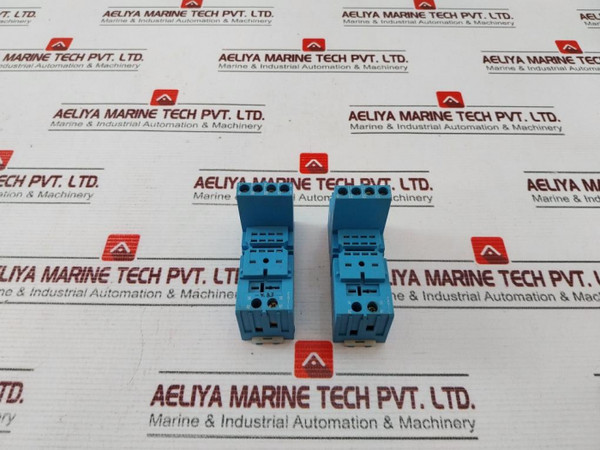 Lot Of 2X Finder 94.04 Relay Socket 10A 250V - Used