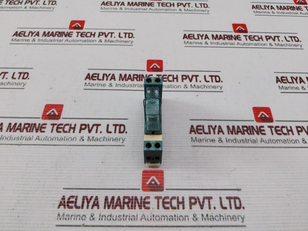 Finder 95.75 Relay With Base 40.52 10A 250V - Used