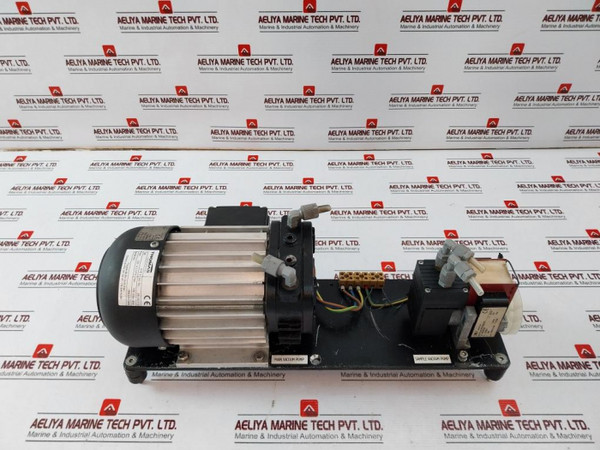 Knf Pm21050-86 Turbomolecular Vacuum Pump Vte 3 - Used