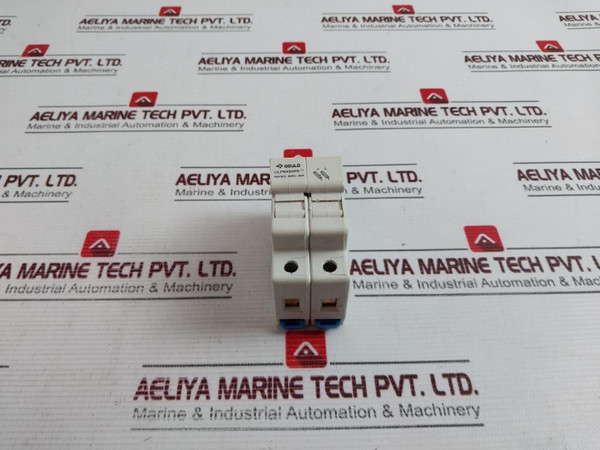 Gould Usm2 Ultrasafe Fuse Holder / 2 Pole With Indicator 600V, 30A - Used