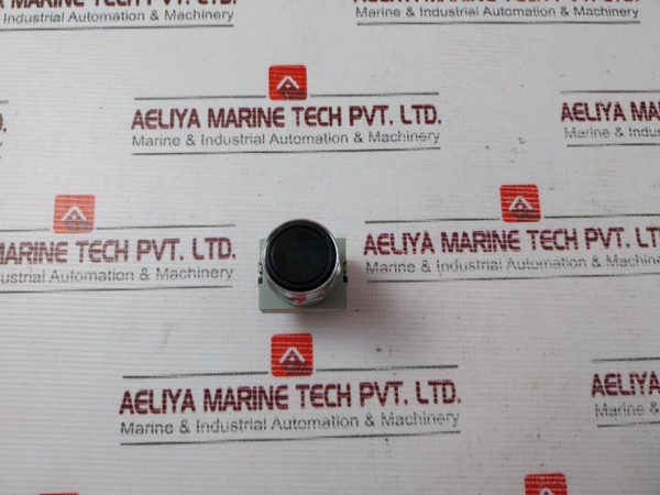Idec Tw-c10 Push Button Switch - New