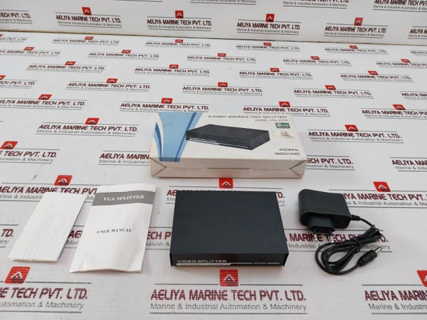 Vga Splitter Vga-2002 2-port 200Mhz Video Splitter With Ac/Dc Adaptor - New