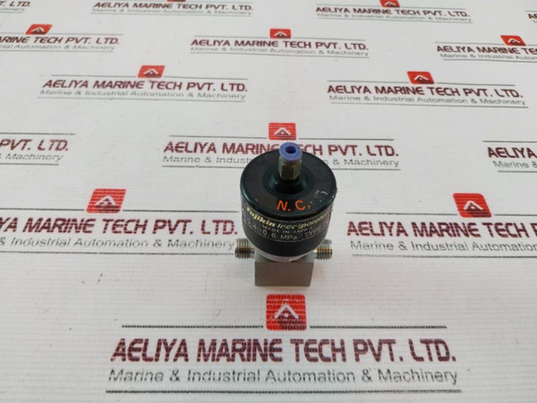 Fujikin 095153 Diaphragm Valve K849 C000 - Used