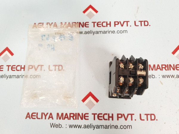 Fuji Electric Src50-2U/X 3A3B Magnetic Contactor Relay 100-110V