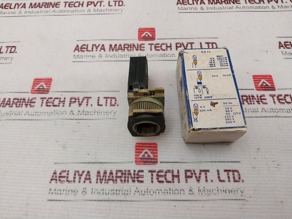 Telemecanique Xbf Z05 Button Insert 10A 300V