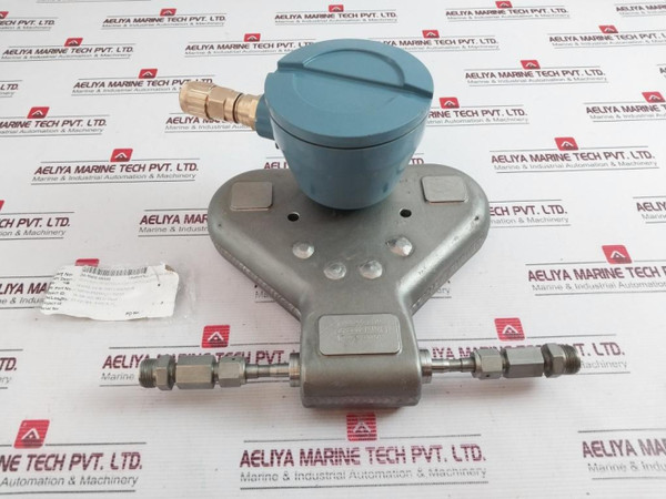 Cmf010P323Nqezezzz Sensor Flow Meter - Used