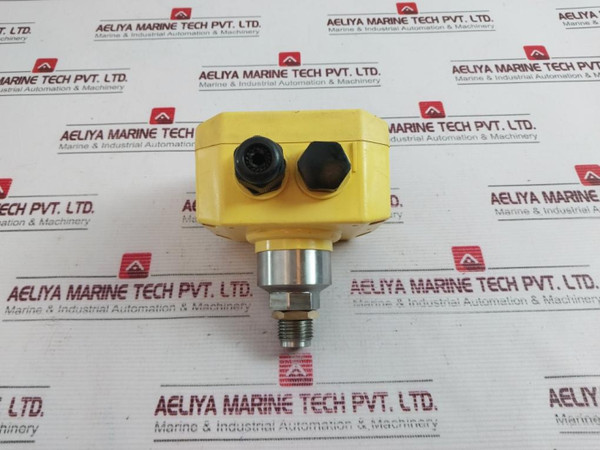 Vega Bar10M.Pvucpnnva Pressure Transmitter 12…36V Dc - Used