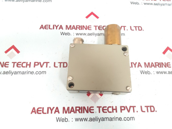 Trafag 904.2376.903 Pressure Switch 0...4 Kg/Cm2