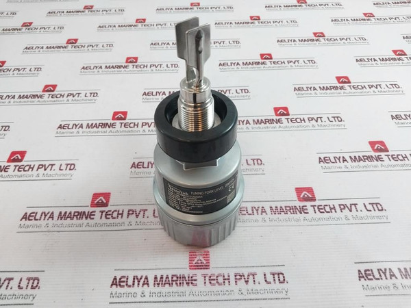 Finetek Sc380C01Cu0A0Xx Tuning Fork Level Switch Scx30002