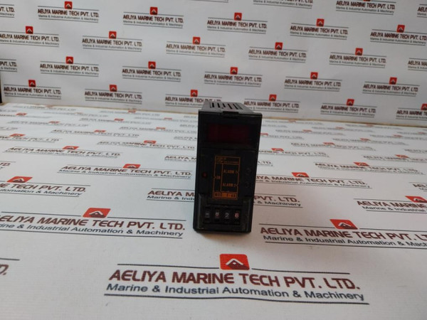 Ero Electronics F-48 Temperature Controller Indicator 0-3V Dc Used