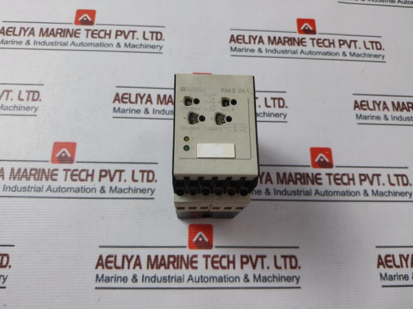 Telemecanique Rm3 Ja112Mu7 Programmable Relay 50-60Hz Used