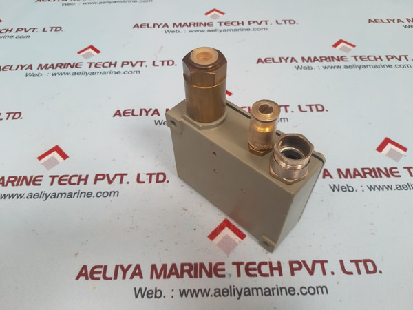 Trafag 907.2381.907 pressure switch sensors controls