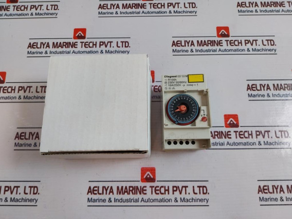 Legrand Microrex 037 53 Timer Switch R100H Used