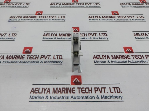 Cutler-hammer C320Kgs3 Auxiliary Contact Block Ser A2 Used