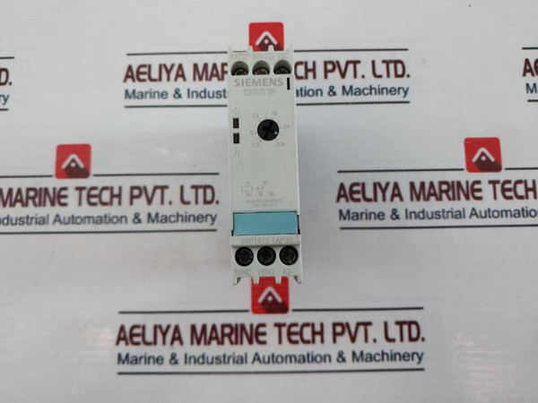 Siemens 3Rp1512-1Ap30 Time Relay 3Zx1012-0Rp15-1Aa1