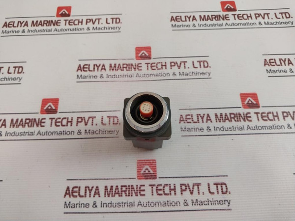 Idec Apn Pilot Light 100/110V 50-60Hz Used