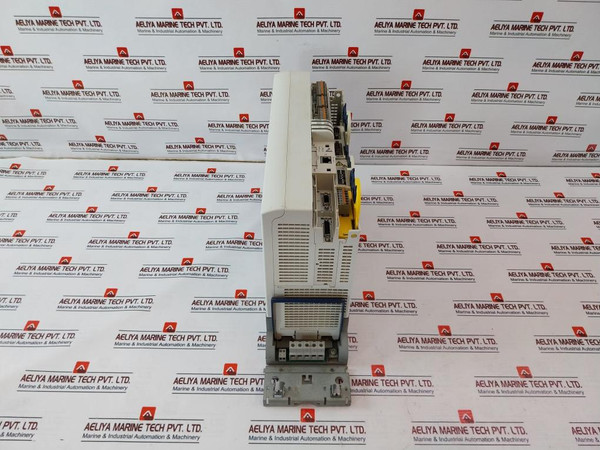 Lenze E94Amhe0324 Servo Drive