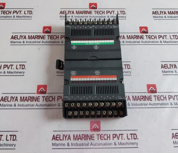 Idec Pfj-t162 Transistor Input/Output Unit Pfj-n162U 24V Dc 10Ma/Pt