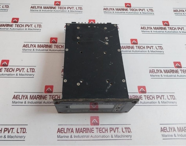 Nunotani Keiki Re-s8Ar-1C Propeller Shaft Revolution Indicator Counter 100V