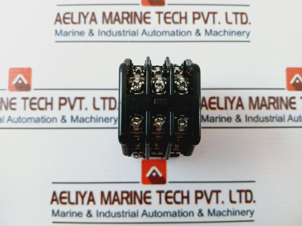 Fuji Electric Src50-2F/X (3A3B) Magnetic Contactor Used