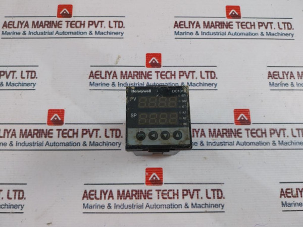 Honeywell Dc1010Cr-301000-e Digital Temperature Controller 85-265Vac