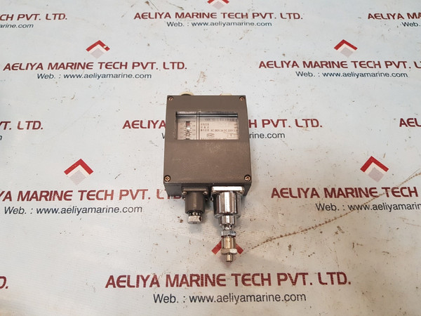 Ywk-50-c 00000301 Pressure Controller Ac 380V 3A Dc 220V 2.5A 03B20307