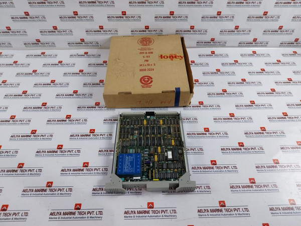 Honeywell 51303979-400 I/O Link Interface Module New