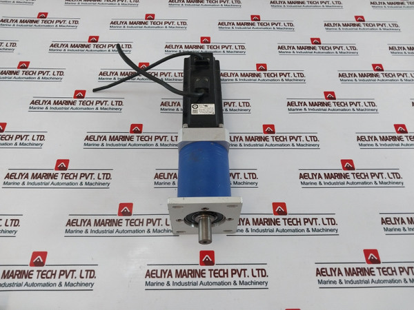 Yaskawa Electric Sgmah-04A1A6Cd-0Y Ac Servo Motor With Wittenstein Lp 070-m02-15-111-000 Used