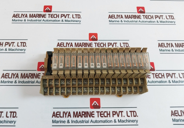 Omron P7Tf-os16 Terminal Socket With I/O Relay G7T-1112S 10A 24Vdc Used