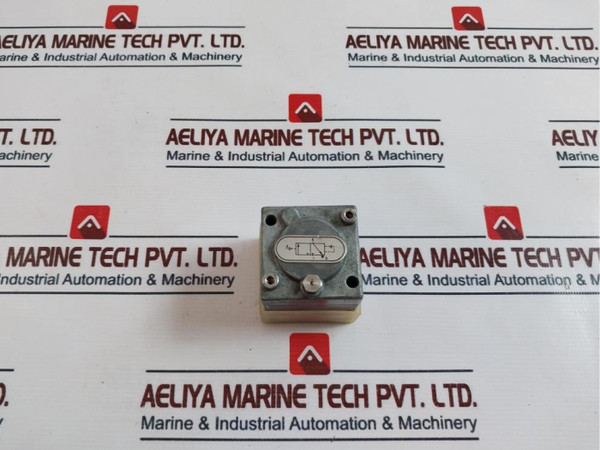 Wabco 371 200 000 0 Direction Control Valve Block Used