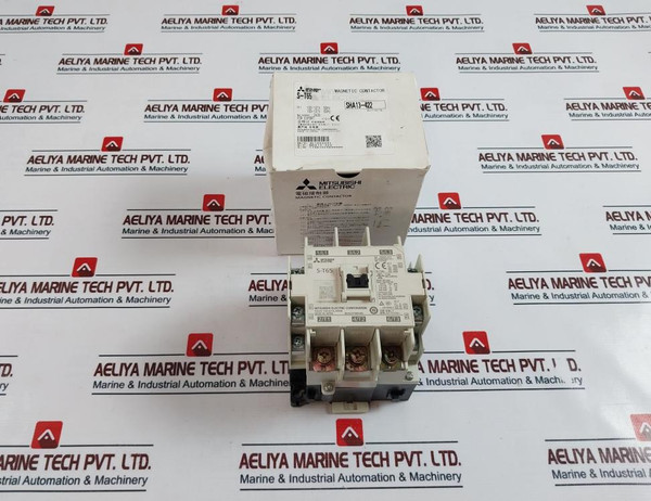 Mitsubishi Electric S-t65, 3 Poles Magnetic Contactor 100A 440V 50/60Z