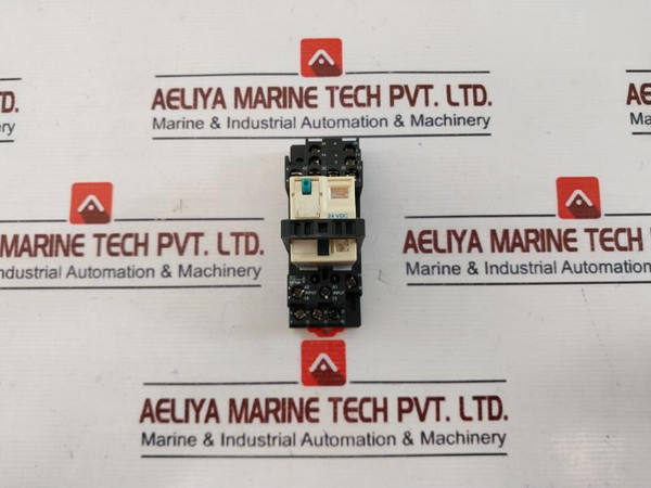 Schneider Electric Rxze2M114 Relay Socket With Base 10A, 300V